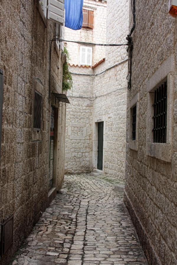 Apartment Planikovica Trogir Eksteriør billede