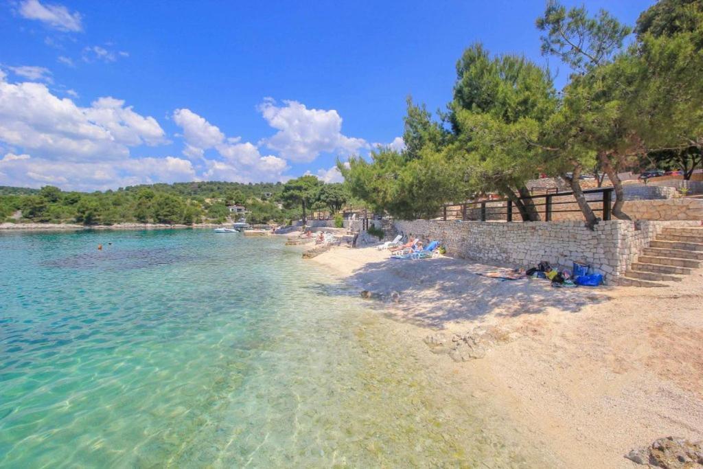 Apartment Planikovica Trogir Eksteriør billede