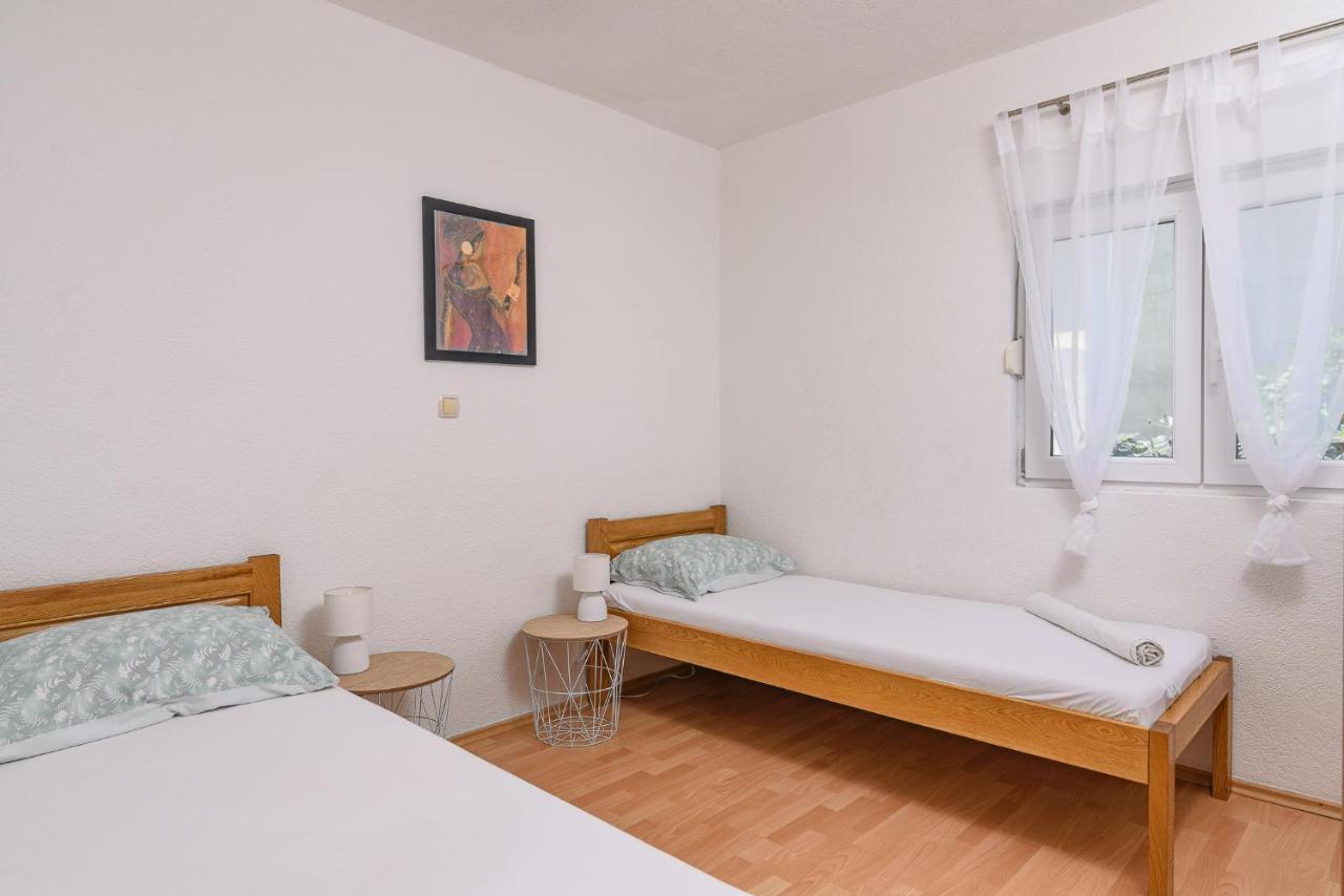 Apartment Planikovica Trogir Eksteriør billede
