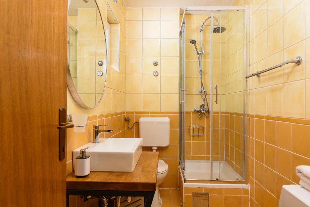 Apartment Planikovica Trogir Eksteriør billede