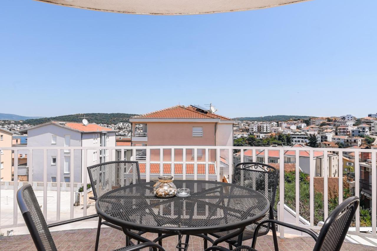 Apartment Planikovica Trogir Eksteriør billede